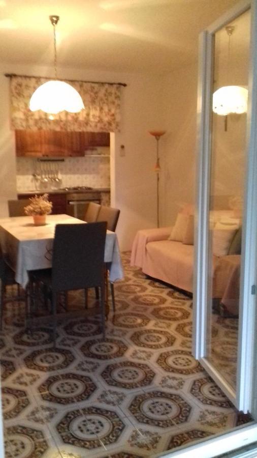 Apartments Bella Lucia Zubovići Eksteriør billede